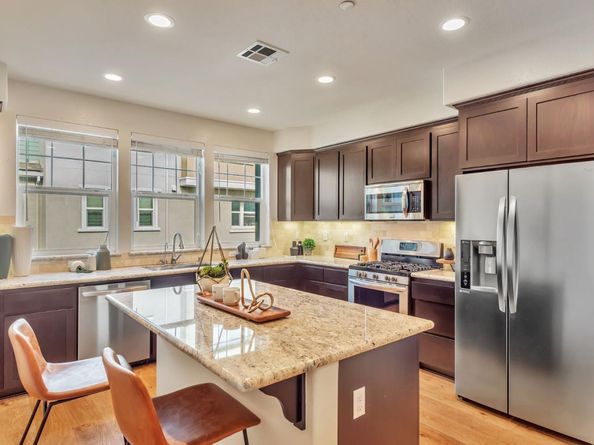 134 Maidenhair Terrace, Sunnyvale CA 94086