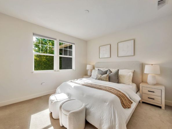 134 Maidenhair Terrace, Sunnyvale CA 94086