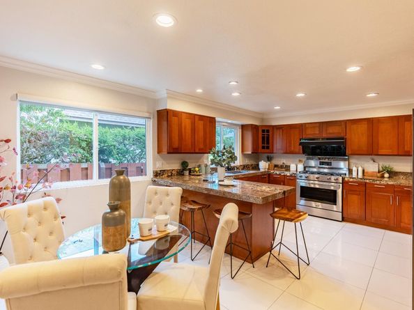 370 Sailfish Isle, Foster City CA 94404