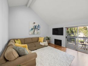1042 Summermist Court 107, San Jose CA 95122