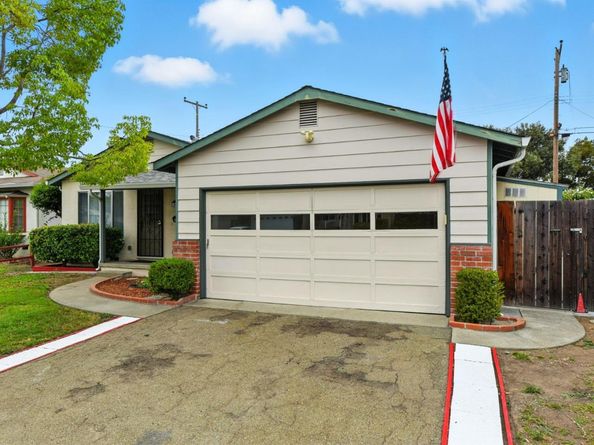 2170 Stebbins Avenue, Santa Clara CA 95051