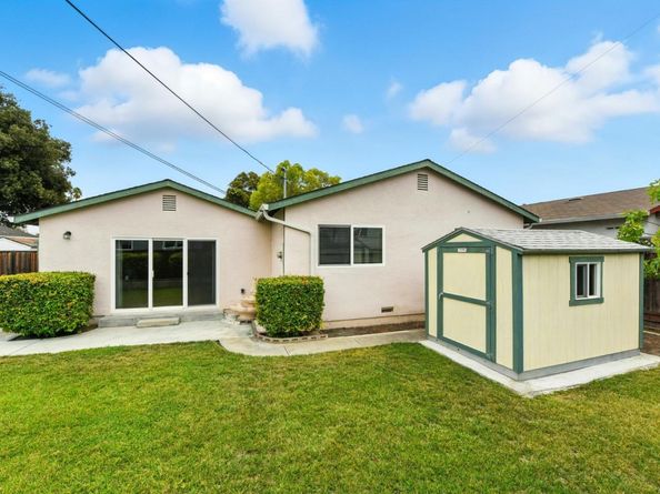 2170 Stebbins Avenue, Santa Clara CA 95051