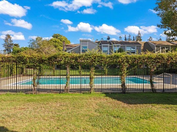 2243 Creek Bed Court, Santa Clara CA 95054
