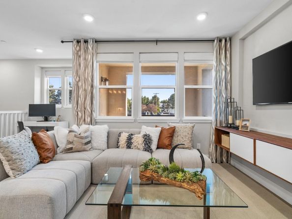 2913 Noyce Place 217, Santa Clara CA 95051