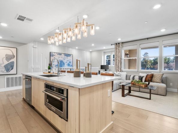 2913 Noyce Place 217, Santa Clara CA 95051