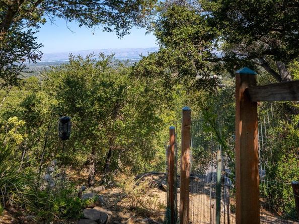 21160 Canyon View Drive, Saratoga CA 95070