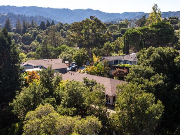 21160 Canyon View Drive, Saratoga CA 95070