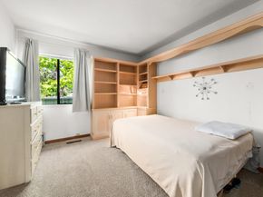 Undisclosed Address #ML82043481, Santa Cruz CA 95065