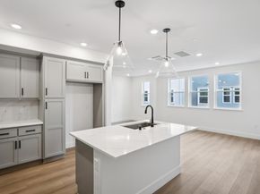 671 Lindendale Court 16818 Plan 5, San Jose CA 95117