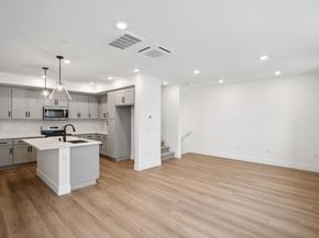 671 Lindendale Court 16818 Plan 5, San Jose CA 95117