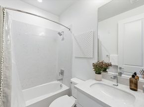 1309 W Middlefield Road, Mountain View CA 94043