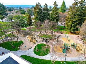 1309 W Middlefield Road, Mountain View CA 94043