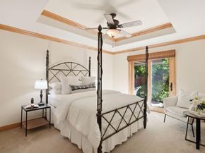 17660 Vineland Avenue, Monte Sereno CA 95030
