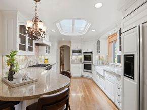 17660 Vineland Avenue, Monte Sereno CA 95030