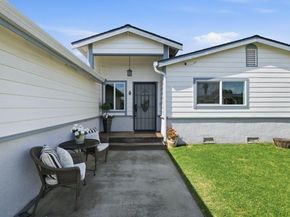 35934 Anjou Place, Newark CA 94560
