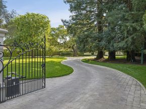241 Polhemus Avenue, Atherton CA 94027