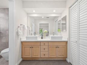 995 Asilomar 2, Sunnyvale CA 94086