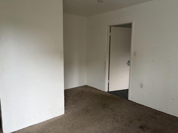 10176 S Tantau Avenue, Cupertino CA 95014