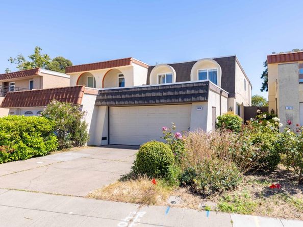 1338 Shoal Drive, San Mateo CA 94404