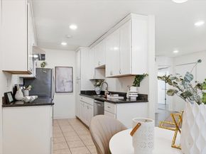 755 N Fair Oaks Avenue 1, Sunnyvale CA 94085