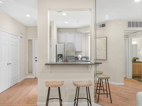902 Sunrose 104, Sunnyvale CA 94086
