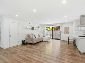 4206 Huntington Street, Oakland CA 94619