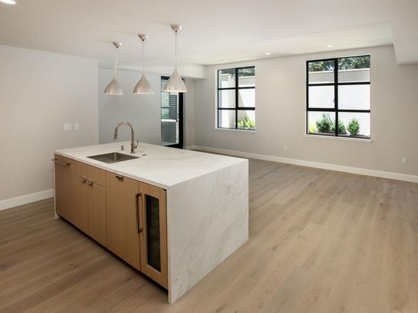 450 FIRST Street 109, Los Altos CA 94022
