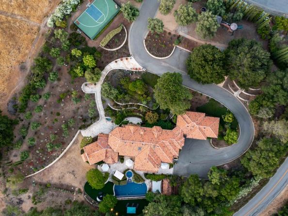 28500 Matadero Creek Lane, Los Altos Hills CA 94022