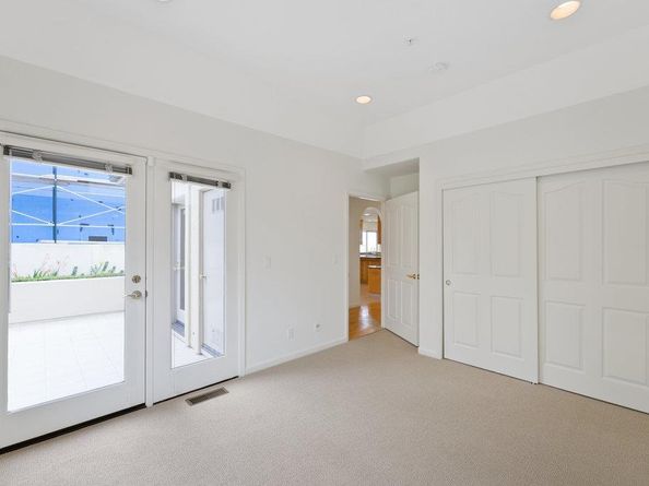 940 W Cliff Drive, Santa Cruz CA 95060