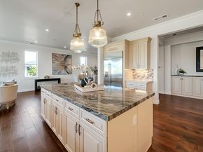 475 E Middle Avenue, San Martin CA 95046