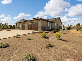 475 E Middle Avenue, San Martin CA 95046