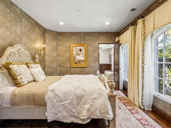 15253 Montalvo Road, Saratoga CA 95070