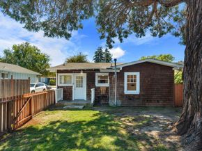334 Pennsylvania Avenue, Santa Cruz CA 95062