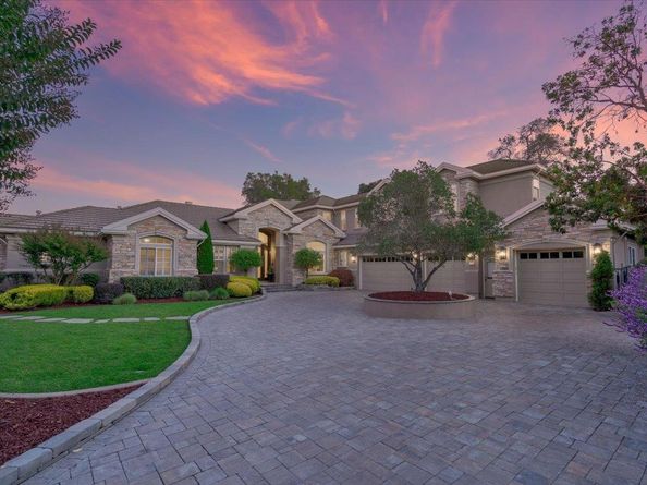 1750 Vista Del Sur, Gilroy CA 95020