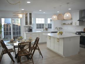 1892 Macduee Way, San Jose CA 95121