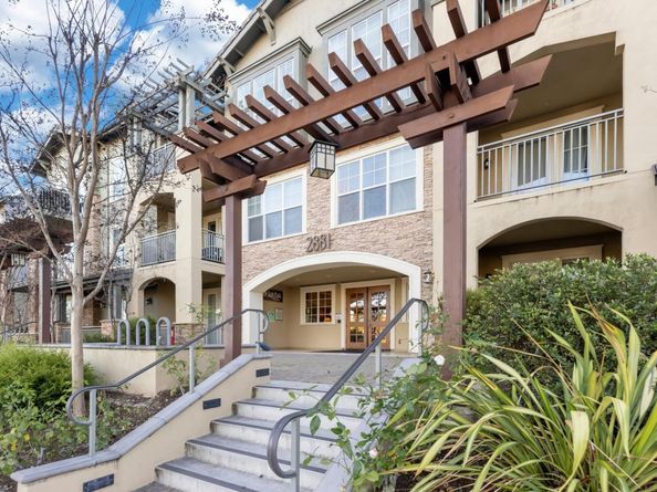 2881 Meridian Avenue 323, San Jose CA 95124