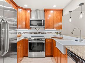 905 Apricot Avenue G, Campbell CA 95008