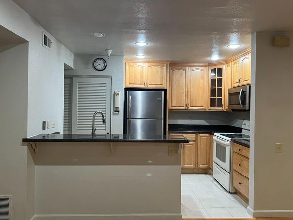 310 Hackamore Lane, Fremont CA 94539