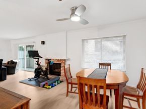 477 Lassen Street 6, Los Altos CA 94022