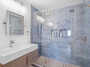 477 Lassen Street 6, Los Altos CA 94022