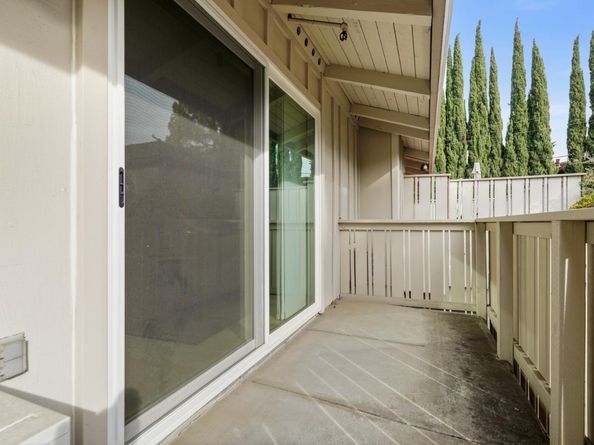 477 Lassen Street 6, Los Altos CA 94022