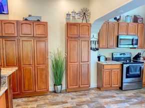 198 S. Royalston Rd, Athol MA 01331
