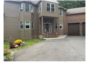 198 S. Royalston Rd, Athol MA 01331