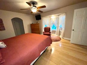 198 S. Royalston Rd, Athol MA 01331
