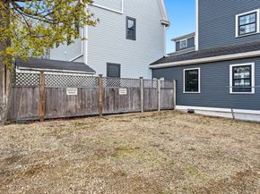 74 Lime St 4, Newburyport MA 01950