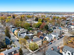 74 Lime St 4, Newburyport MA 01950