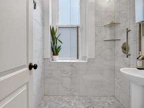 8 Garrison St 111, Boston MA 02116