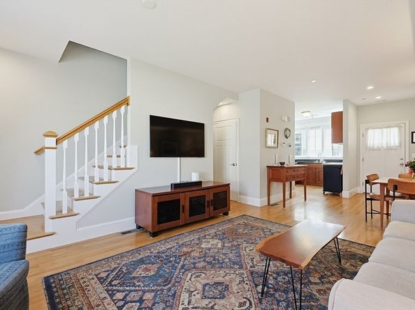 93 E Central Street 10, Natick MA 01760