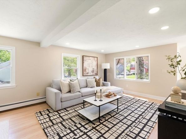 27 Rolling Lane, Needham MA 02492