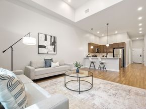 22 Elm St 310, Worcester MA 01608